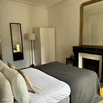 Tour Eiffel 120 M2 شقة