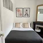 Tour Eiffel 120 M2 شقة